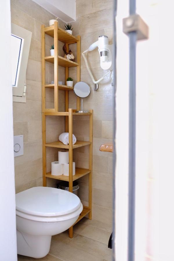 Nap25Guesthouse โปลีญาโนอามาเร ภายนอก รูปภาพ