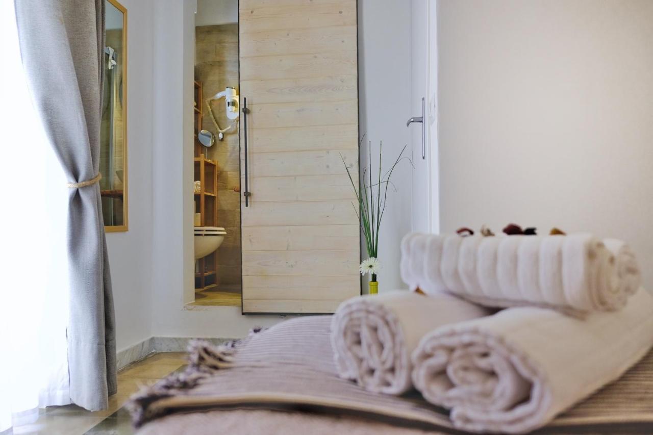 Nap25Guesthouse โปลีญาโนอามาเร ภายนอก รูปภาพ