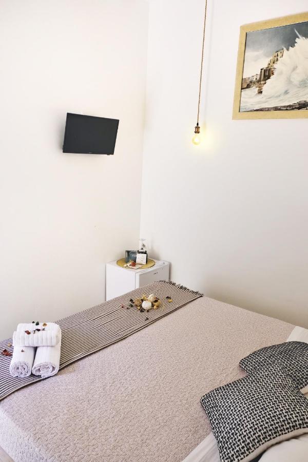 Nap25Guesthouse โปลีญาโนอามาเร ภายนอก รูปภาพ